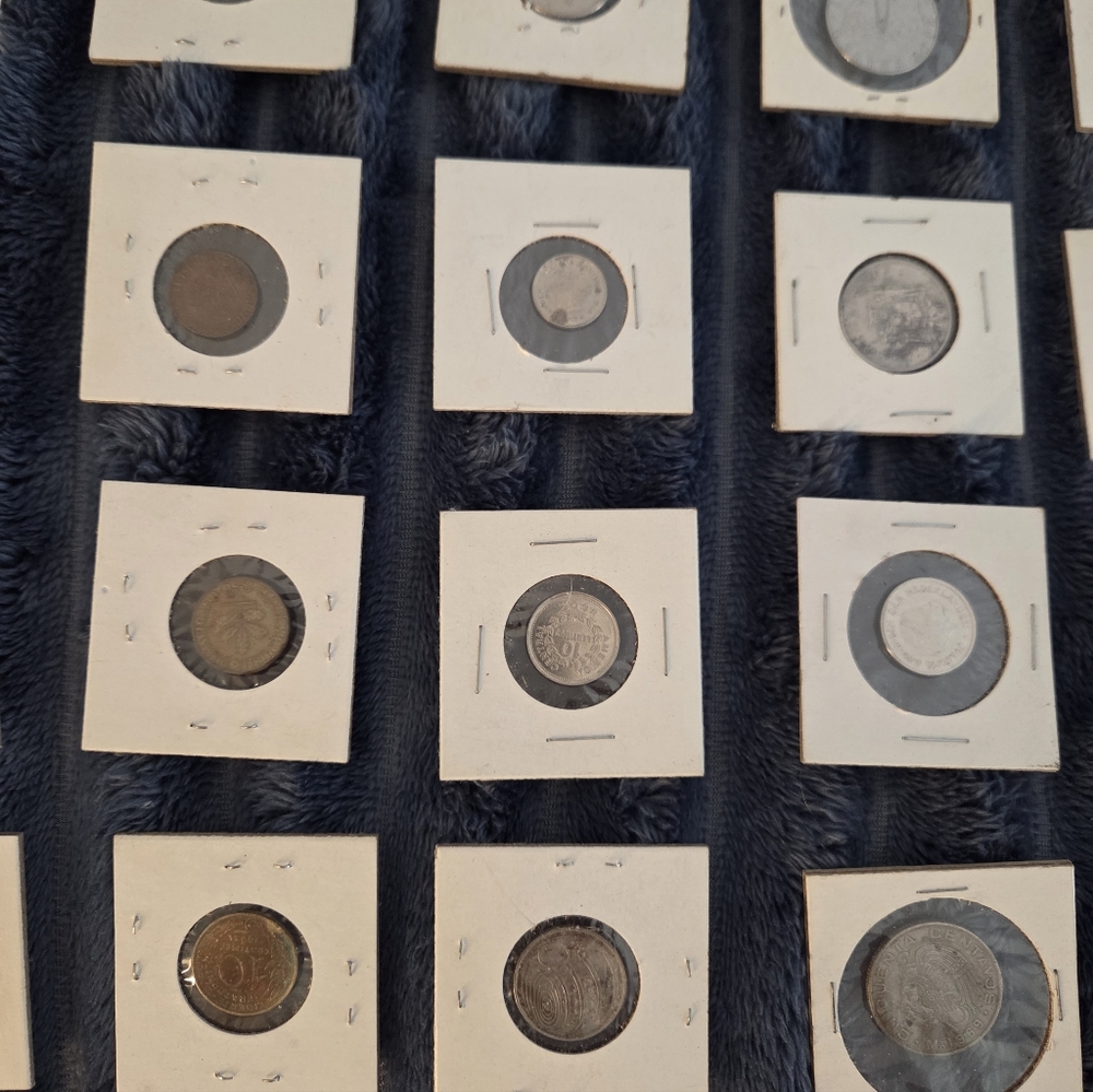 Assorted World Coin Collection Many Errors And Proofs 48 Coins - Picture 11 of 16